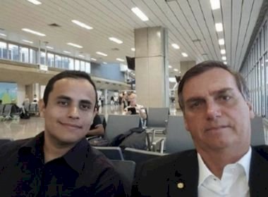 Assessor de Bolsonaro é responsável por página de fake news, segundo investigação