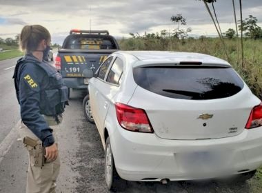Homem é preso com carro clonado e documentos falsos na BR-324, em Candeias