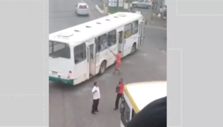 Dois ônibus são alvos de vandalismo em Salvador e região metropolitana