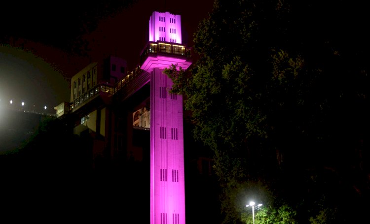 Monumentos recebem iluminação especial em alusão ao Outubro Rosa