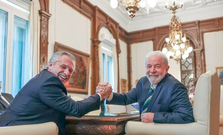 'Brasil se expressou livre e democraticamente', diz Fernández, presidente da Argentina, após reunião com Lula em SP