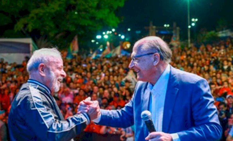 Lula chora ao falar sobre tirar brasileiros da fome e diz que Alckmin não será ministro